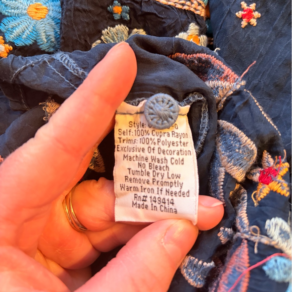 Johnny Was embroidered tunic top - Picture 7 of 7